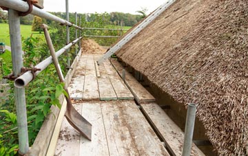 advantages of Charndon thatch roofing